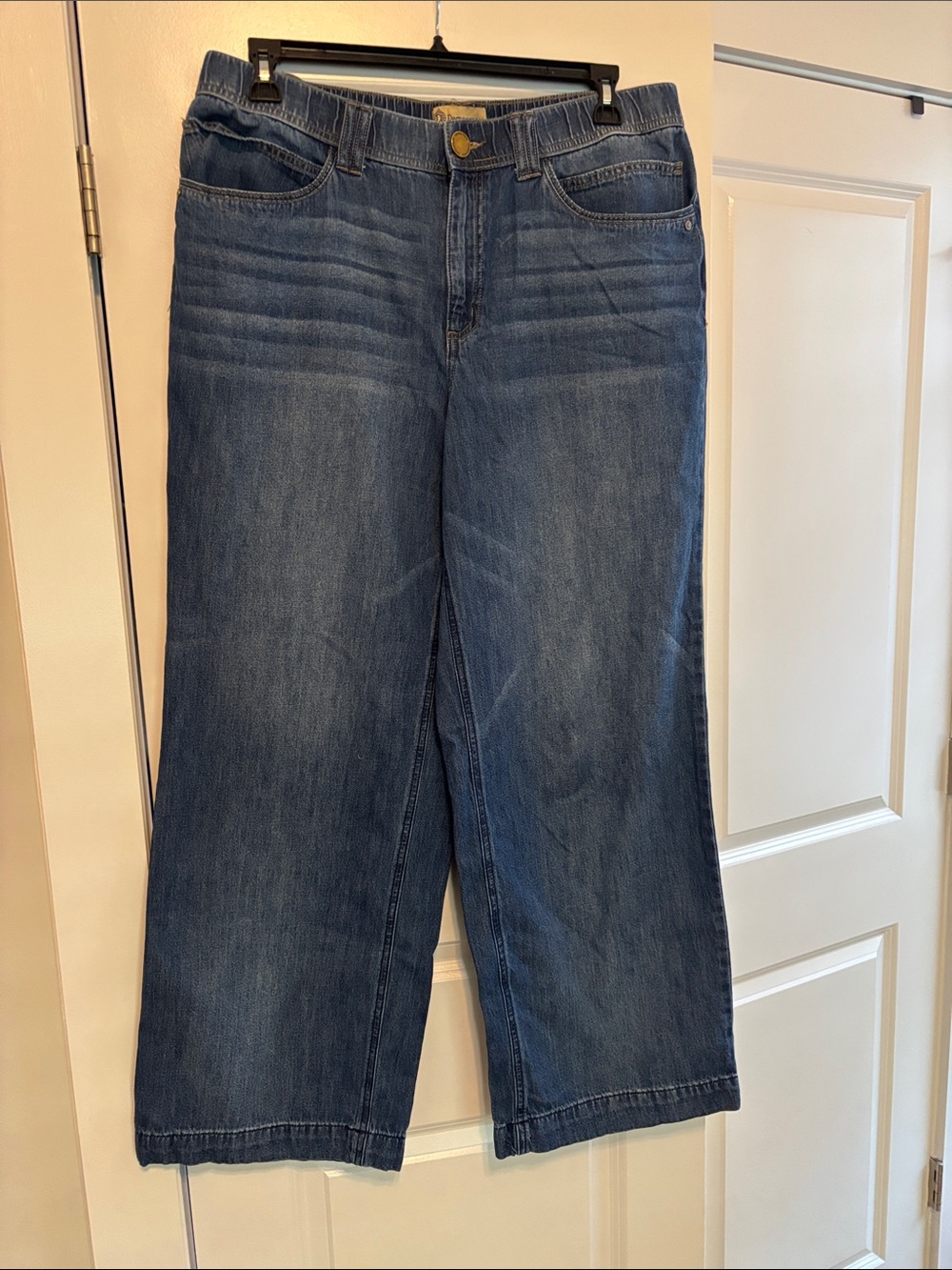Democracy Women's Wide-Leg Jeans in Medium Blue Wash